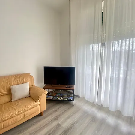 Casa Sara Como Lake Parcheggio Interno Privato *
