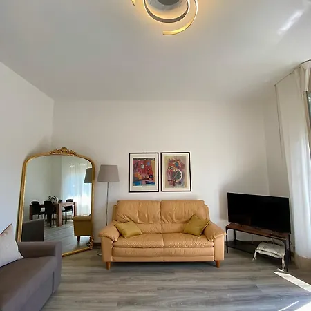 Appartamento Casa Sara Parcheggio Interno Privato *