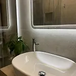 Casa Sara Parcheggio Interno Privato Apartment *