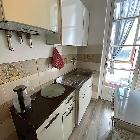 Apartamento Casa Sara Parcheggio Interno Privato Cernobbio