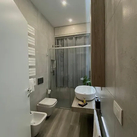 Casa Sara Parcheggio Interno Privato * Cernobbio