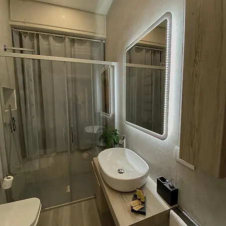 Apartamento Casa Sara Parcheggio Interno Privato Cernobbio