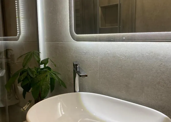 Casa Sara Parcheggio Interno Privato Apartman *