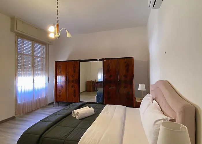 Appartamento Casa Sara Parcheggio Interno Privato *