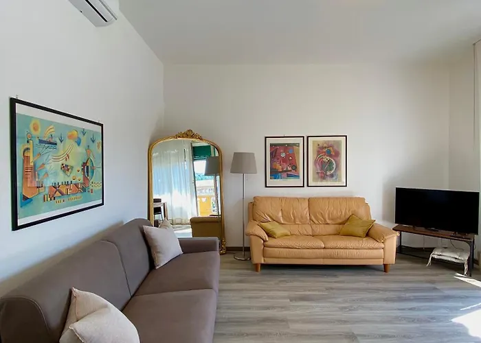 Casa Sara Parcheggio Interno Privato Appartamento Cernobbio
